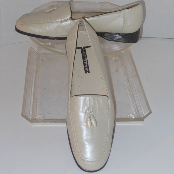 TROTTERS IVORY LOAFERS SIZE 9.5 MEDIUM - Picture 3 of 11